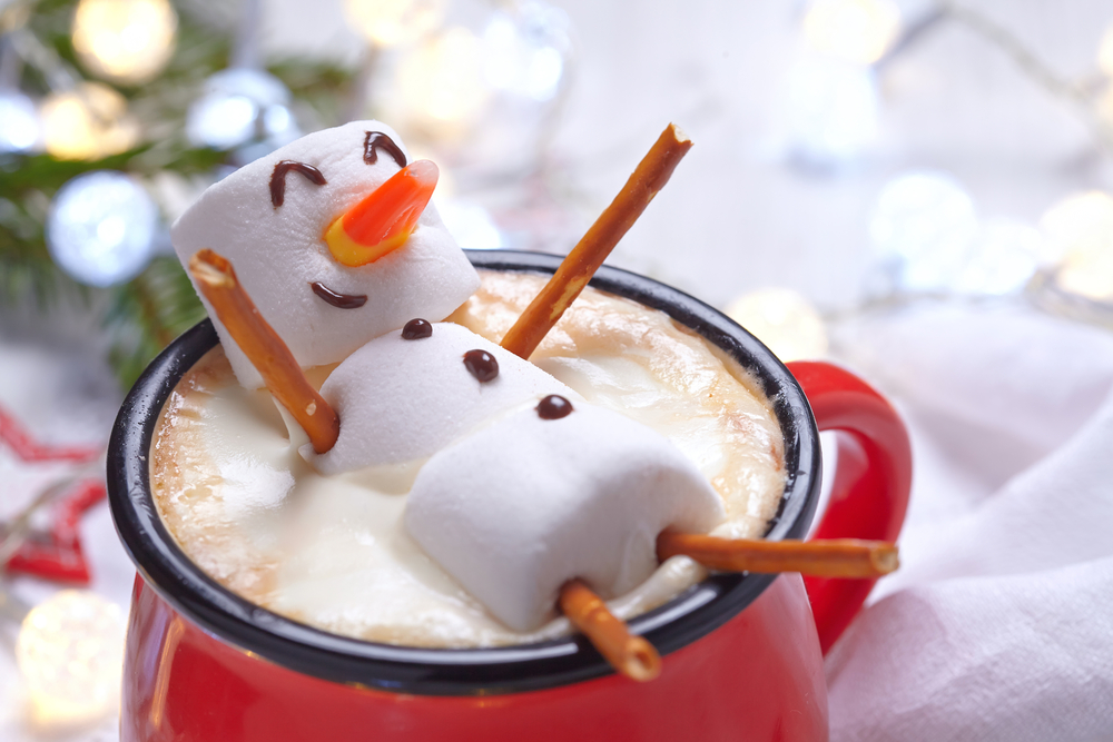 campbells-snowman-marshmallow-in-mug-339813524